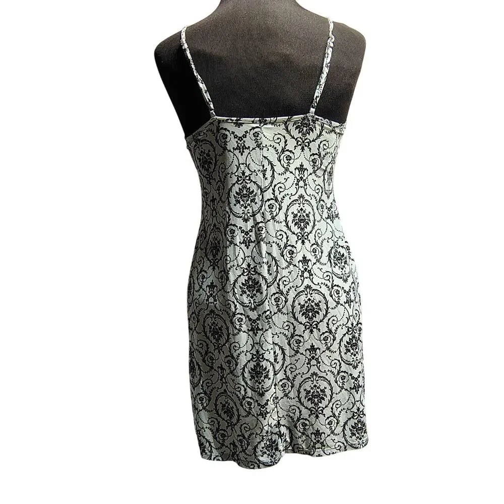 Damask Intimates Babydoll Nightgown Women's Small Black Lace Silky Slip Chemise